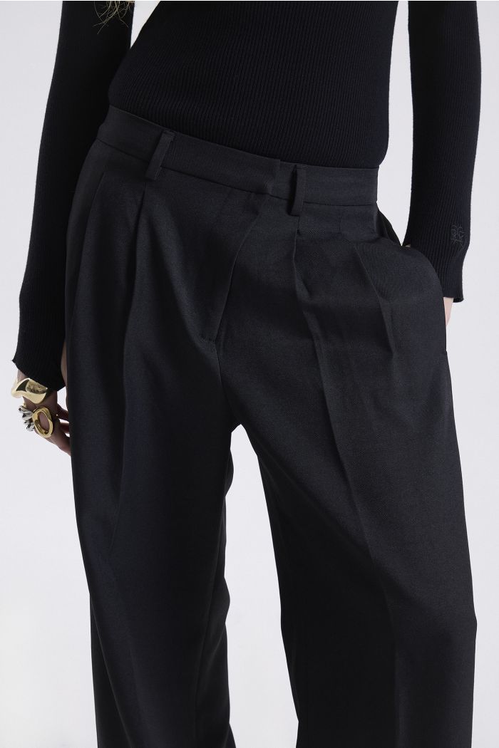 PANTALON BIS ITZIAR NEGRO
