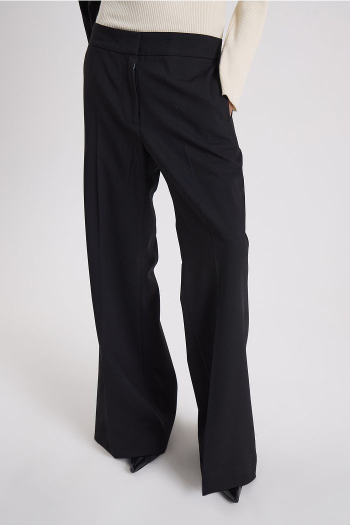 PANTALON FLARE HAIZEA NEGRO