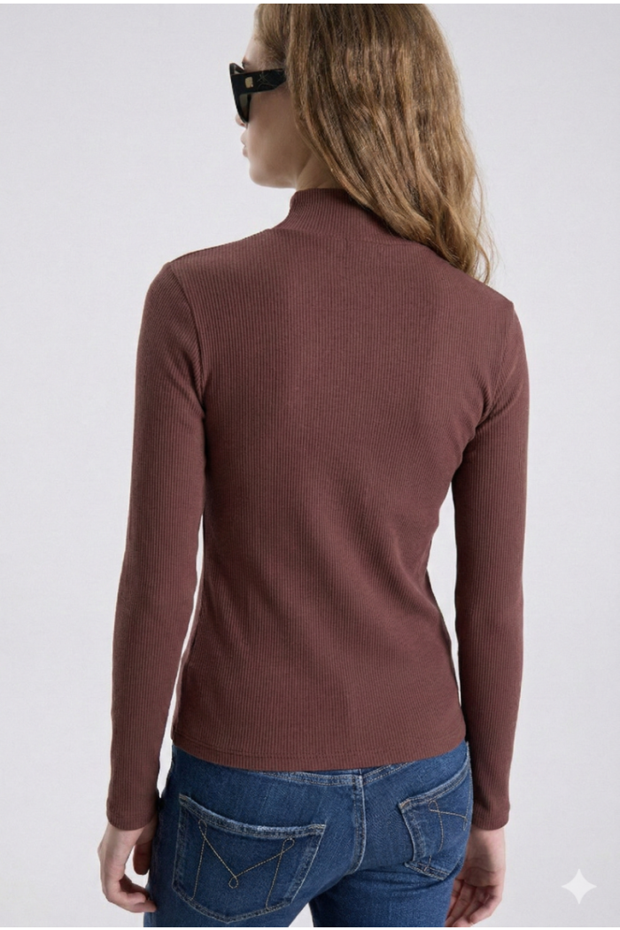 POLERA KEMET CHOCOLATE