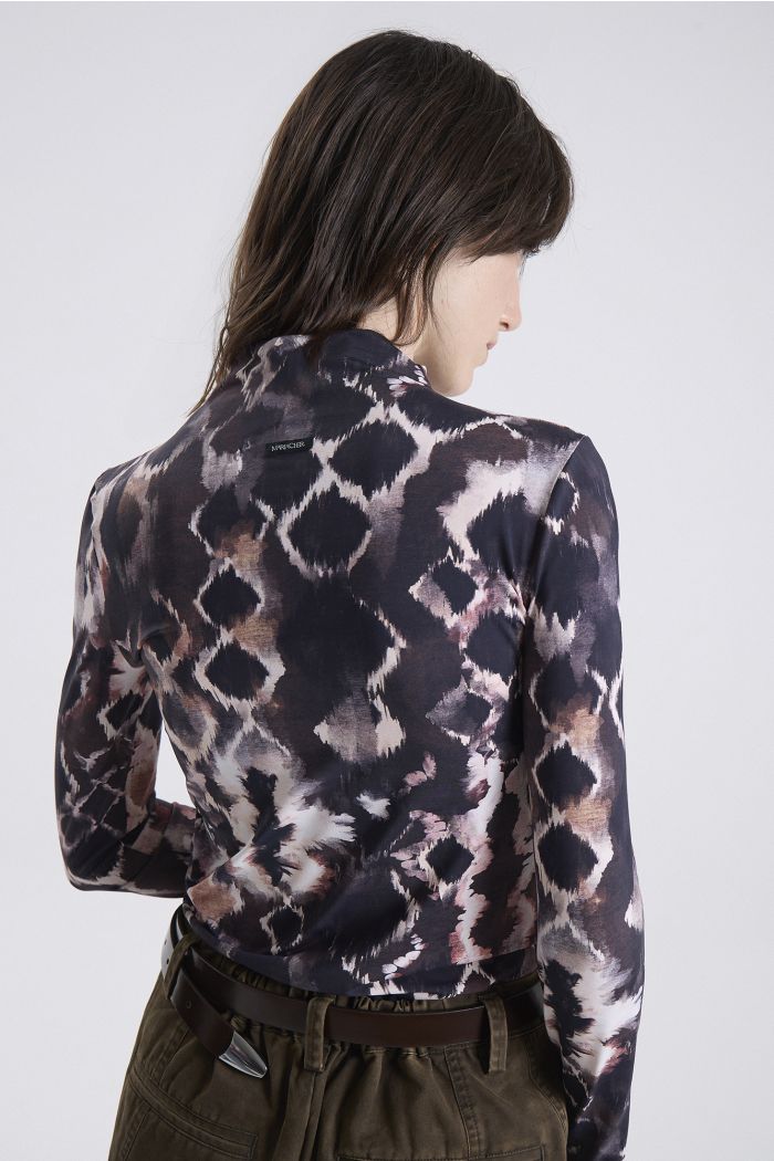 POLERA SHEN ESTAMPADO