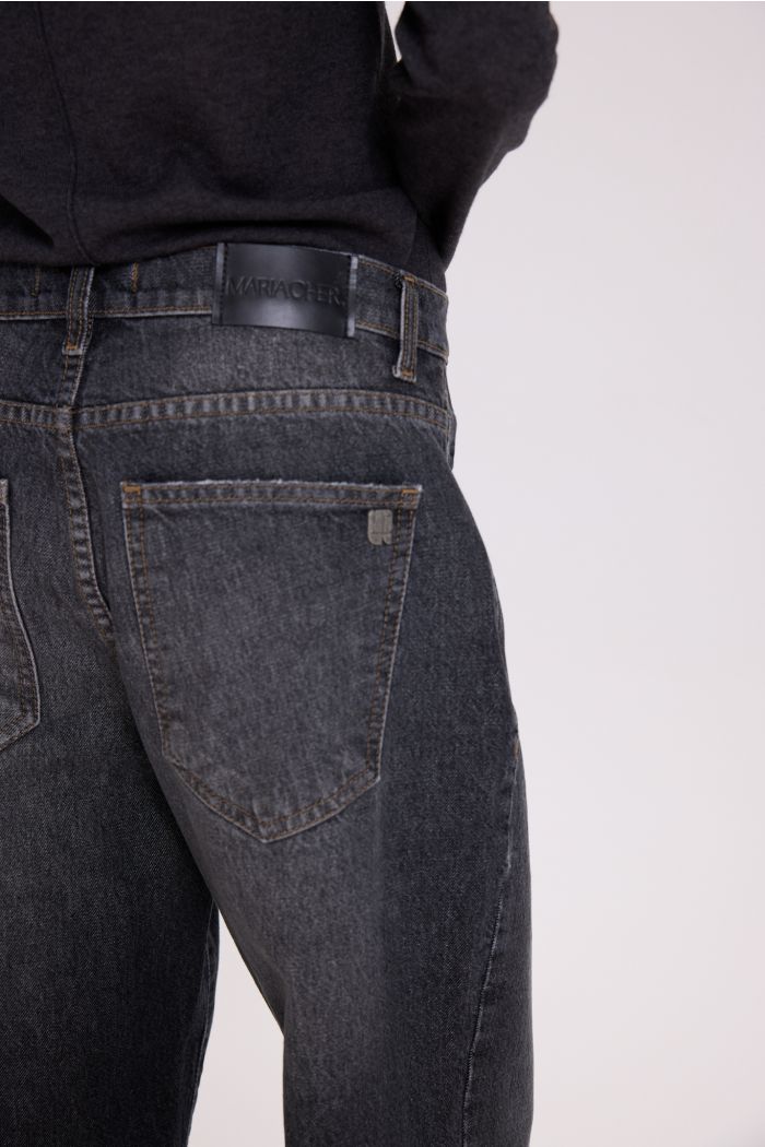 STRAIGHT LOW ADHARA N NEGRO