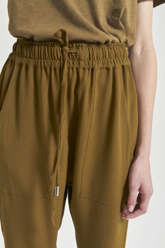 BABUCHA ALBERCA OLIVA