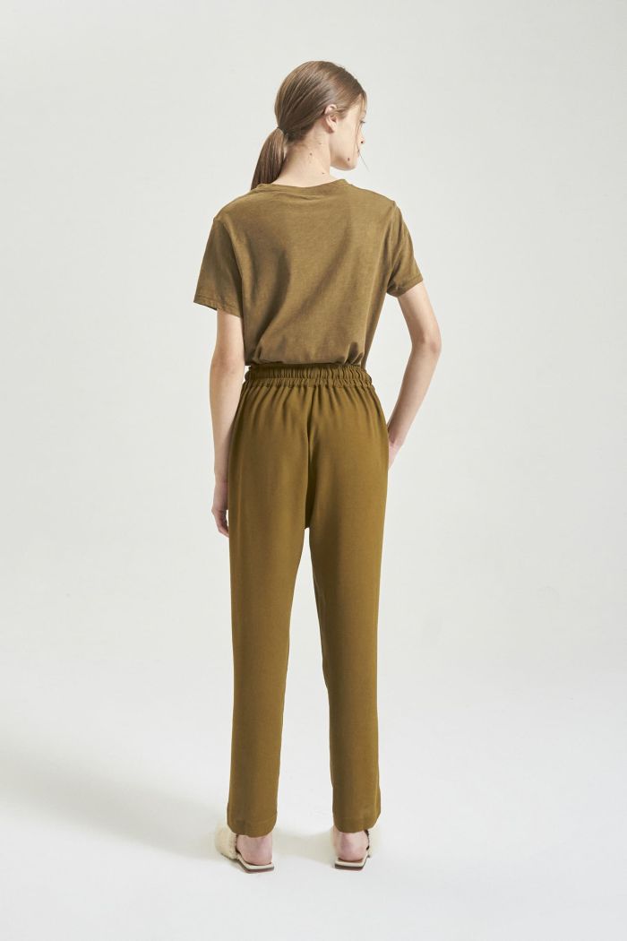 BABUCHA ALBERCA OLIVA