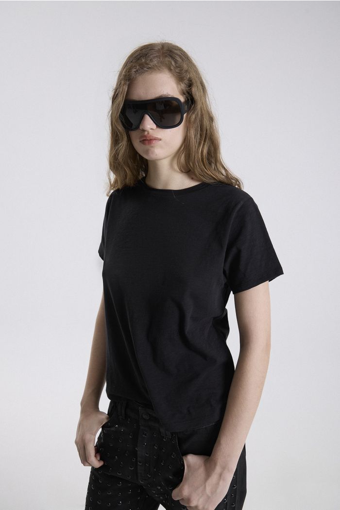 REMERA JORA NEGRO