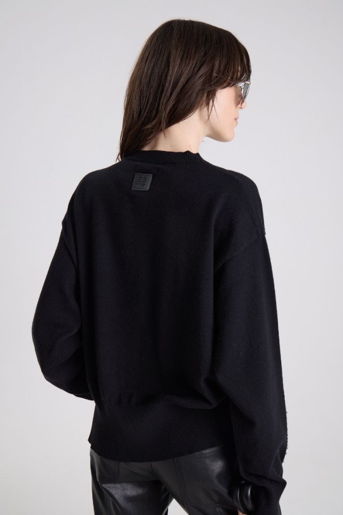 SWEATER AGENI NEGRO