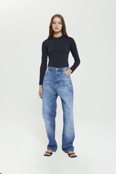 STRAIGHT BIG BEATLE AZUL