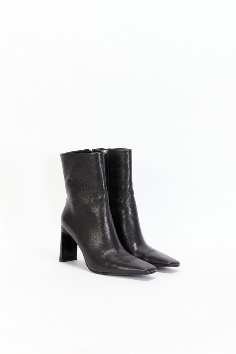 BOTA MAGALLANES NEGRO