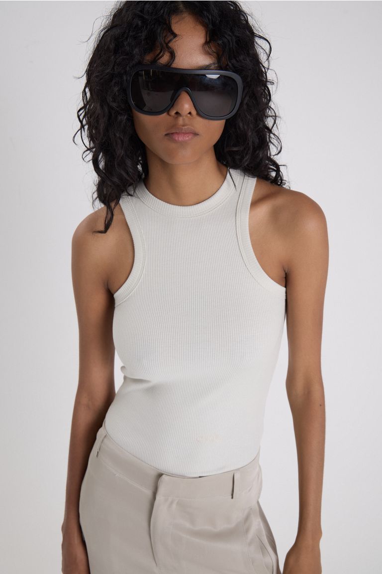 MUSCULOSA KEMET CRUDO
