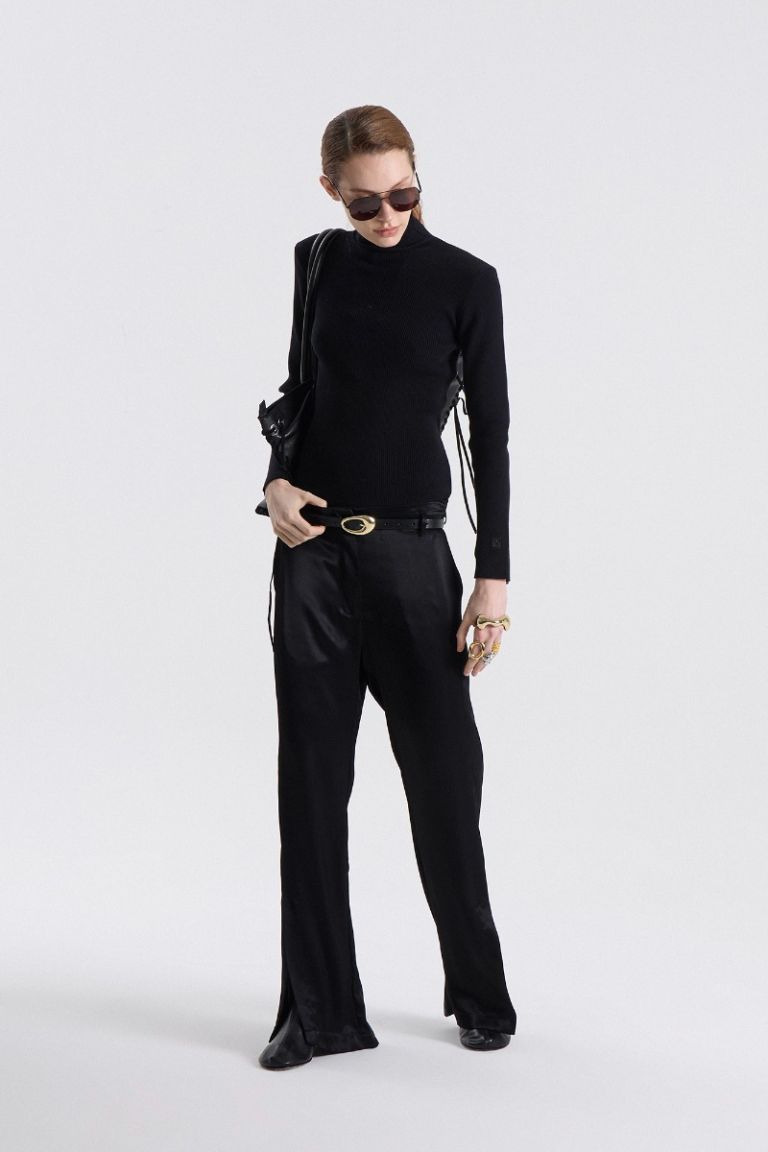 PANTALON COLUMNA NEGRO