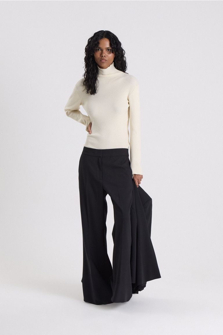 PANTALON FLARE HAIZEA NEGRO