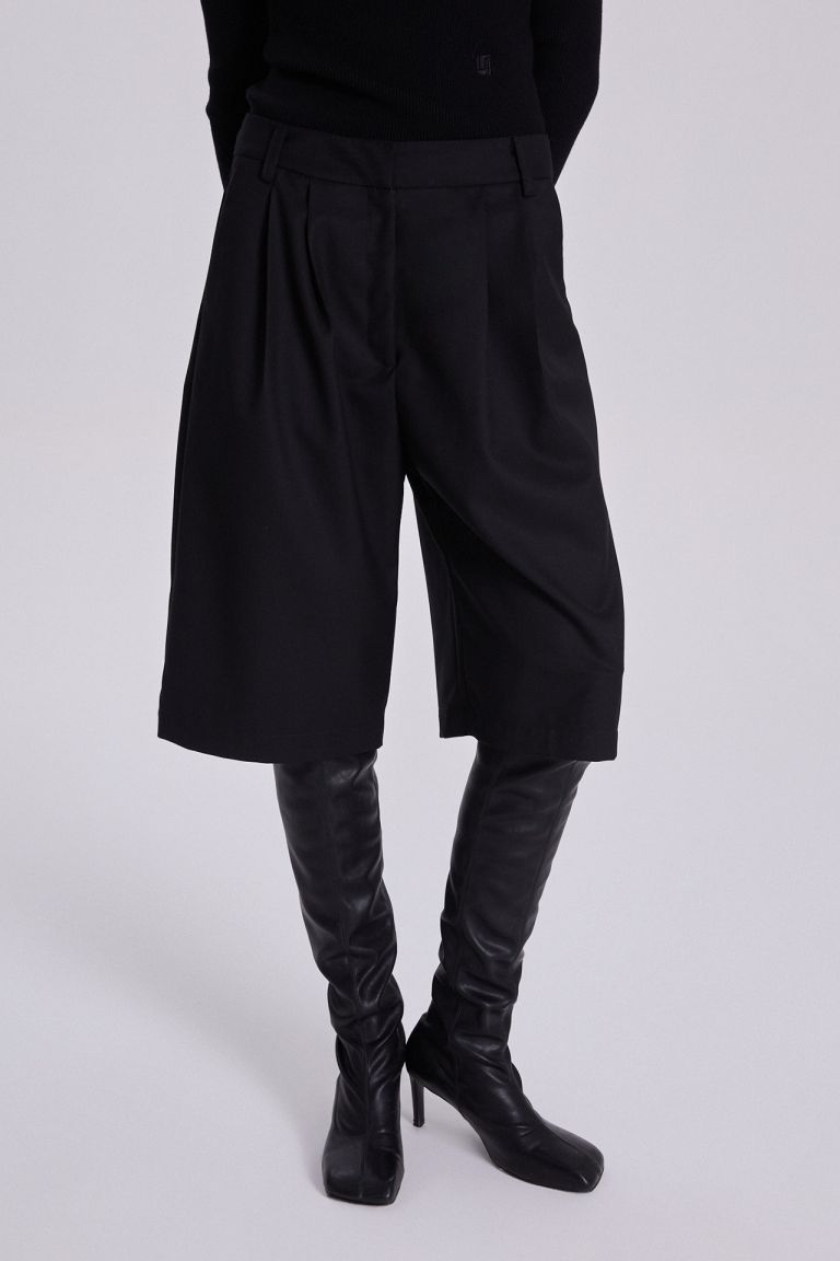 BERMUDA ANDROMEDA NEGRO