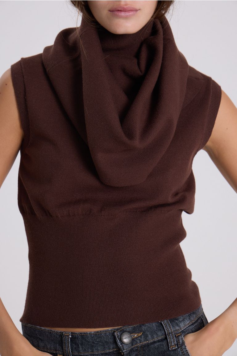 CHALECO POLARIS MARRON